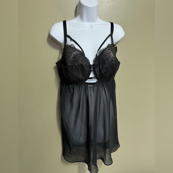 Lane Bryant Cacique Lingerie, NWT, Size 38DDD - Picture 1 of 6
